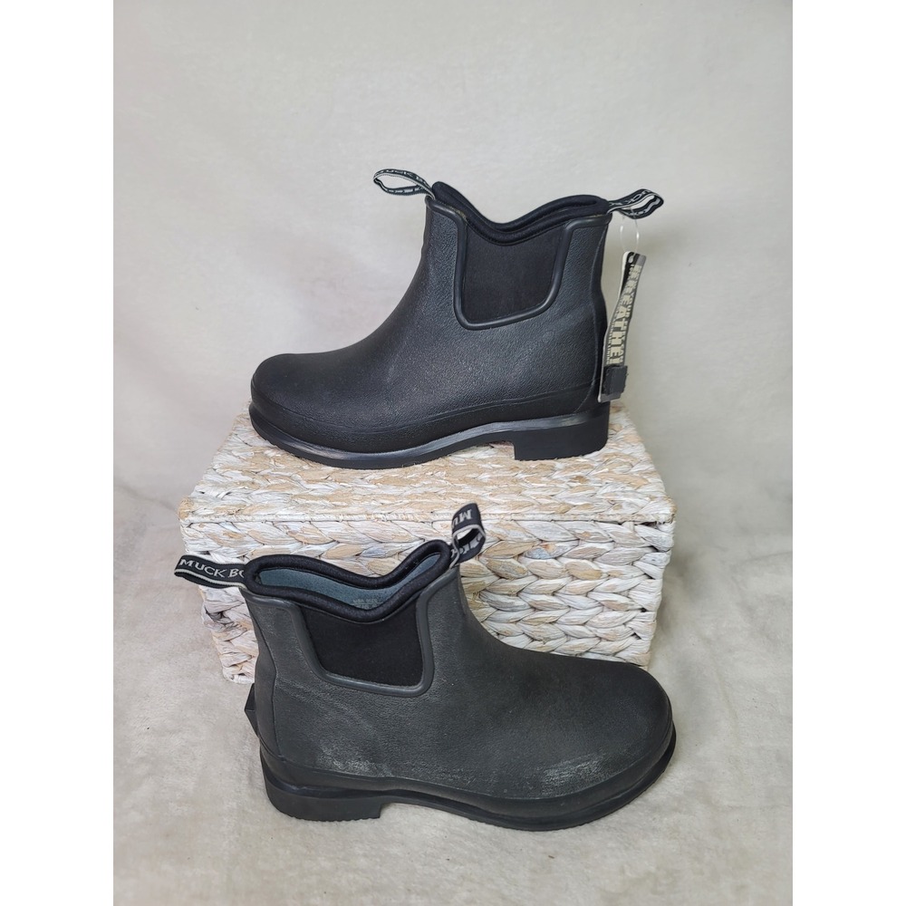 Muck Boots Black Rubber Chelsea Rain Ankle Waterproof Gorpcore Coastal Fall 6.5